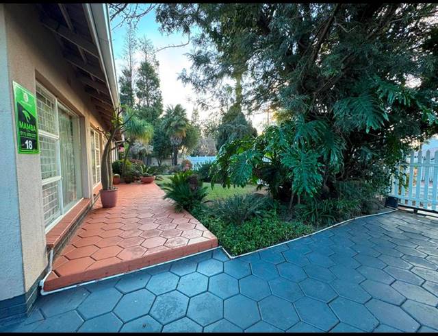 4 BEDROOM HOUSE FOR SALE IN GLEN MARAIS